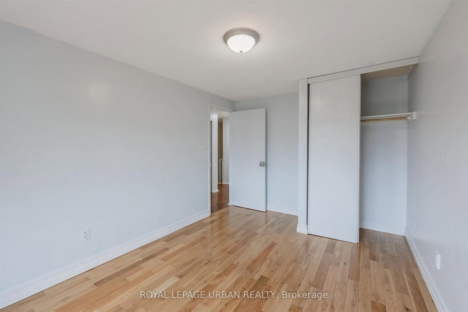 347 Braymore Boulevard - Photo 31