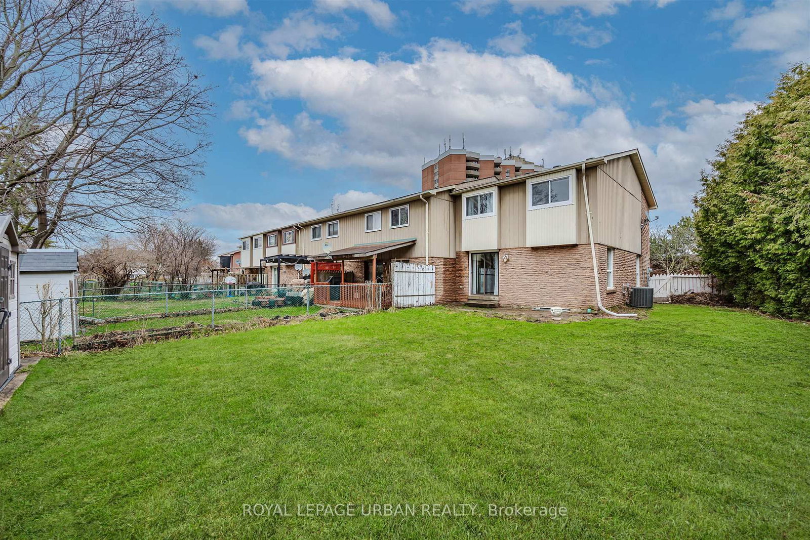 347 Braymore Boulevard - Photo 42