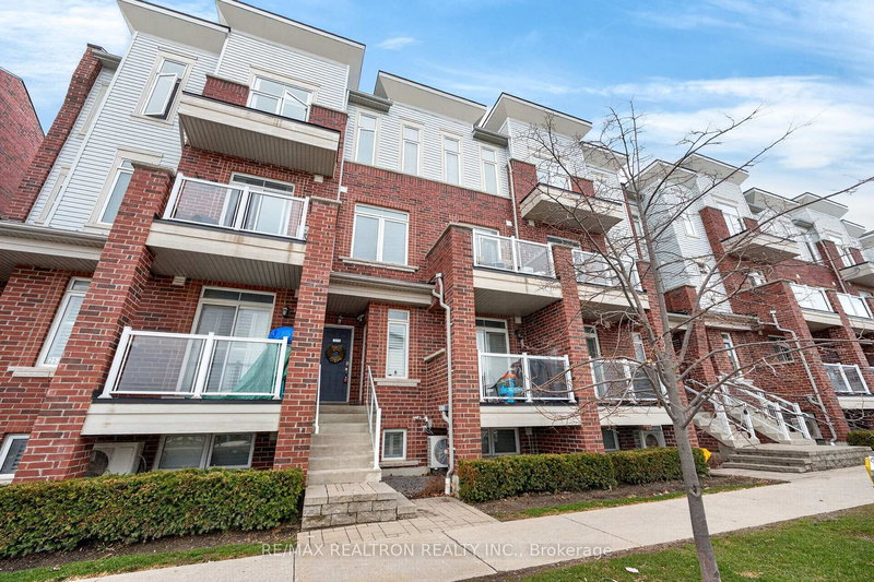 2578 William Jackson Dr, Pickering, L1X 0E5 | Image 3