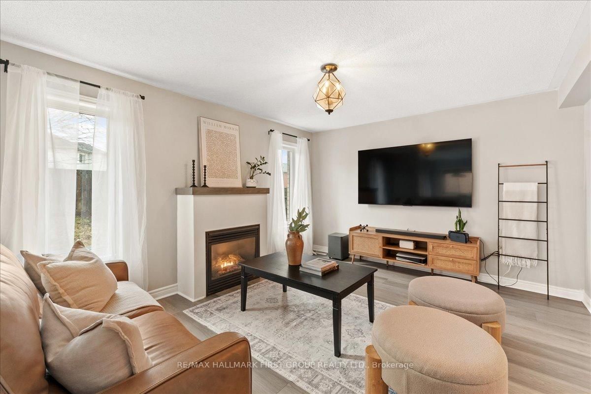 Detached House for sale at 63 Bridgid Drive, Whitby, Ontario, L1P 1V7 - Williamsburg - MLS: E13001282