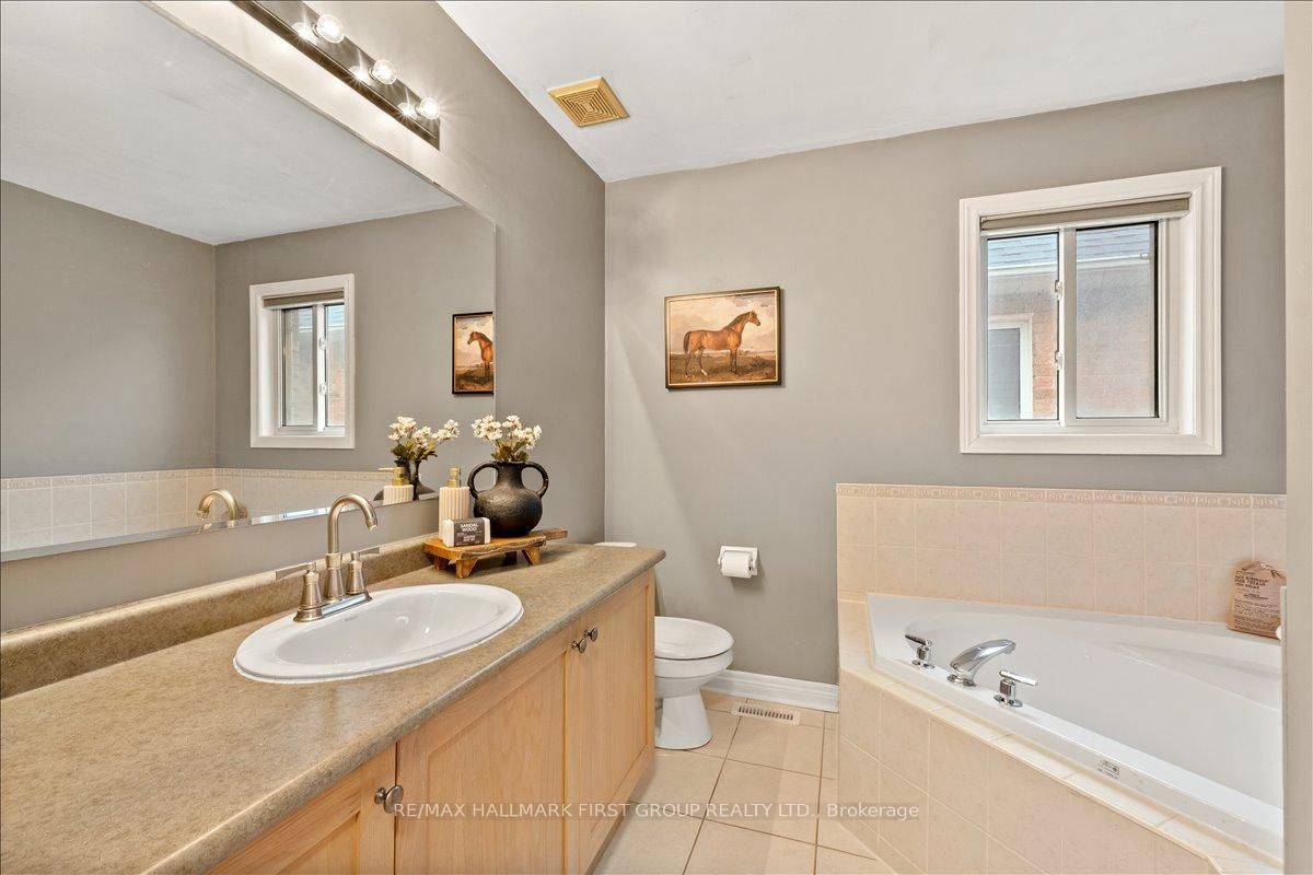 Detached House for sale at 63 Bridgid Drive, Whitby, Ontario, L1P 1V7 - Williamsburg - MLS: E13001282