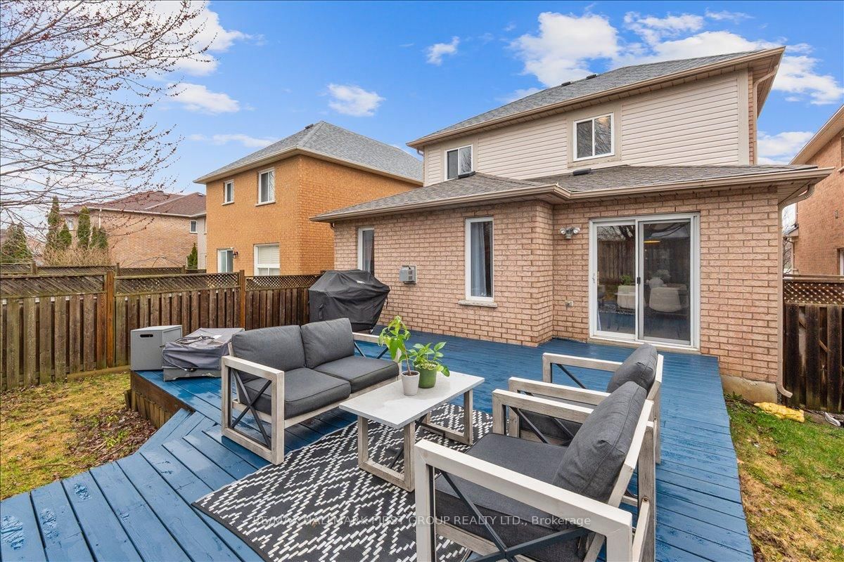 Detached House for sale at 63 Bridgid Drive, Whitby, Ontario, L1P 1V7 - Williamsburg - MLS: E13001282