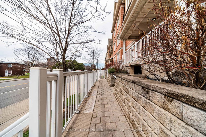 53 - 653A Warden Ave, Toronto, M1L 0E8 | Image 3