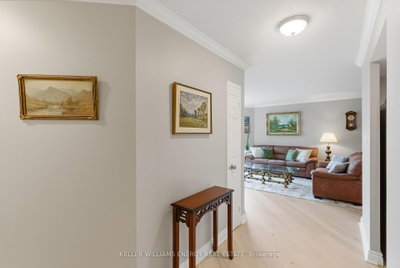 Unit 903 — 360 Watson Street W — photo 5