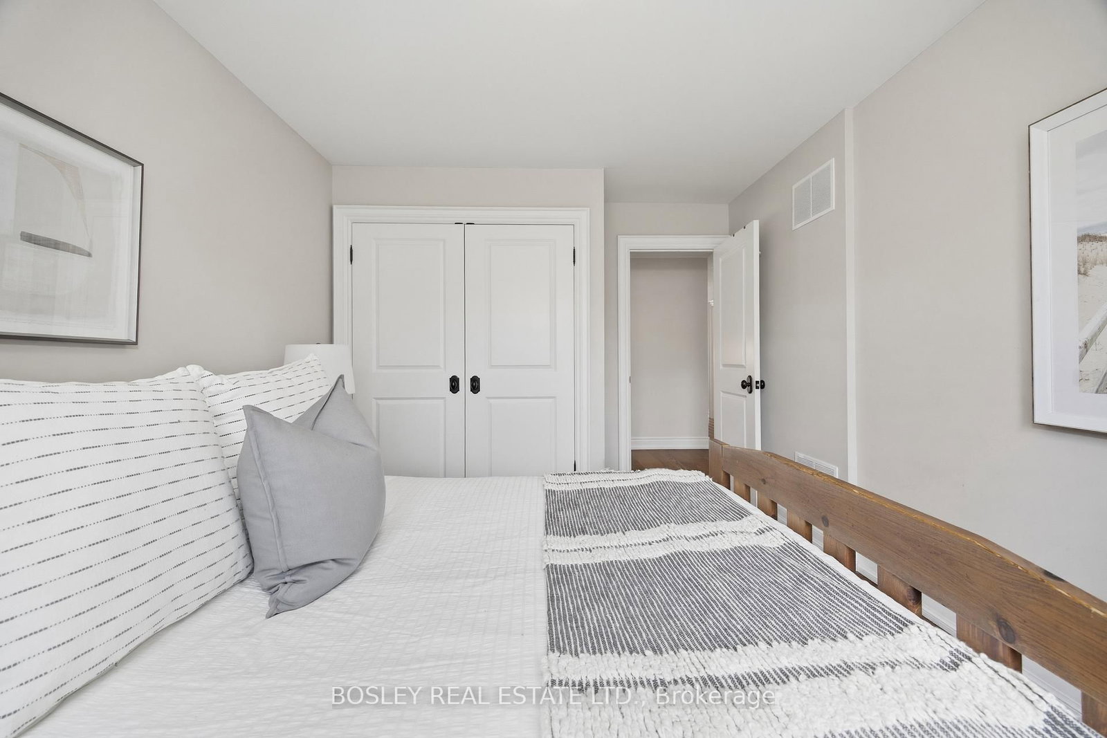 Detached House for sale at 12 Anndale Road, Toronto, Ontario, M1N 1C5 - Birchcliffe-Cliffside - MLS: E13001742