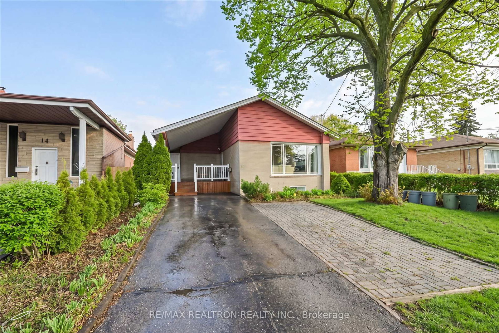 Property at 16 Arnprior