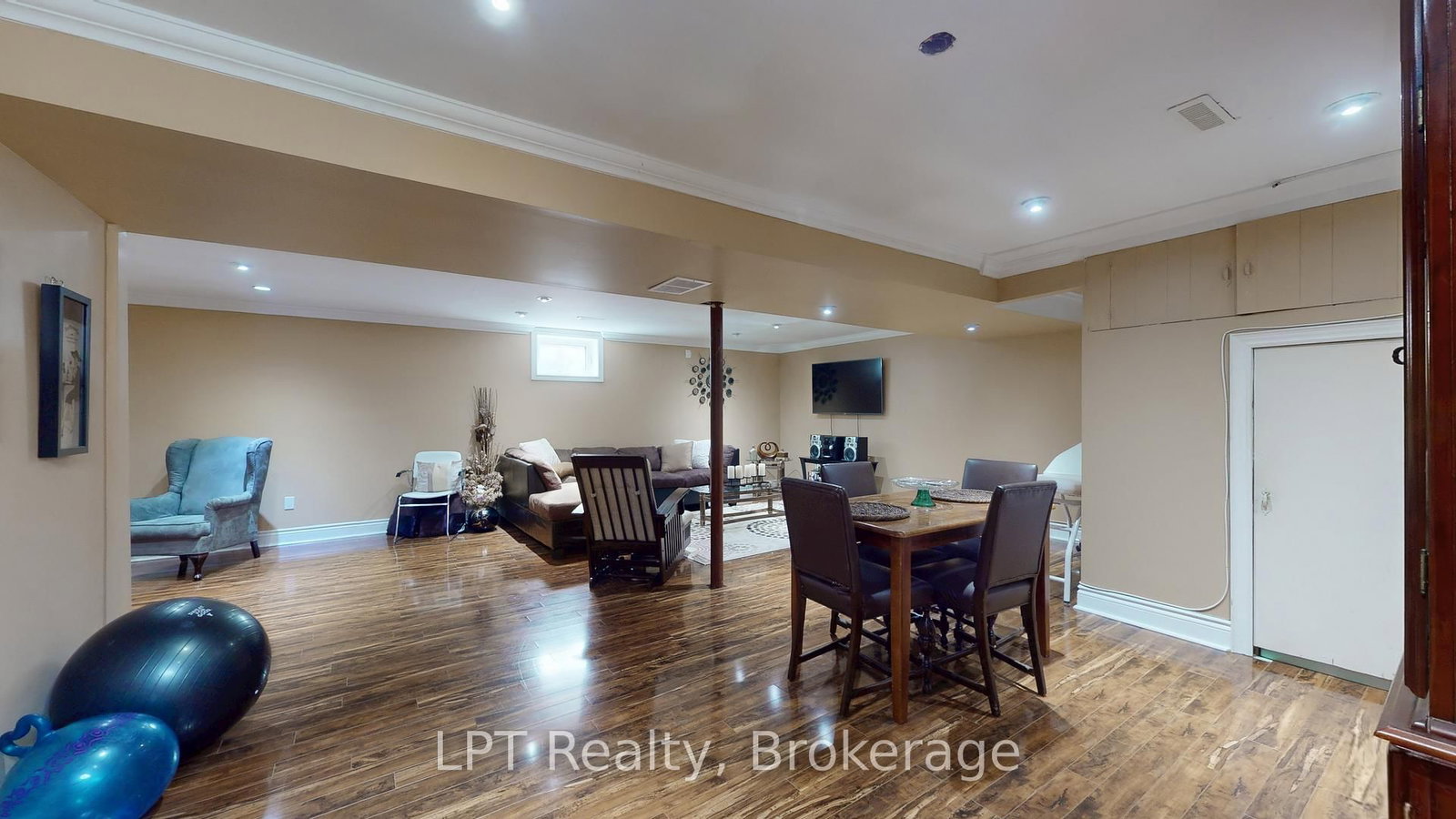 23 Gorsey Square - Photo 16