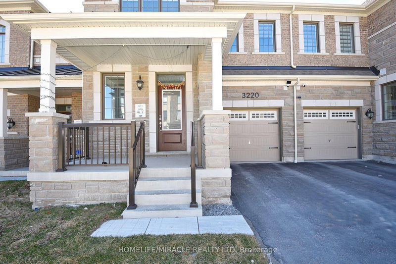 3220 Brigadier Ave, Pickering, L1X 0N4 | Image 2