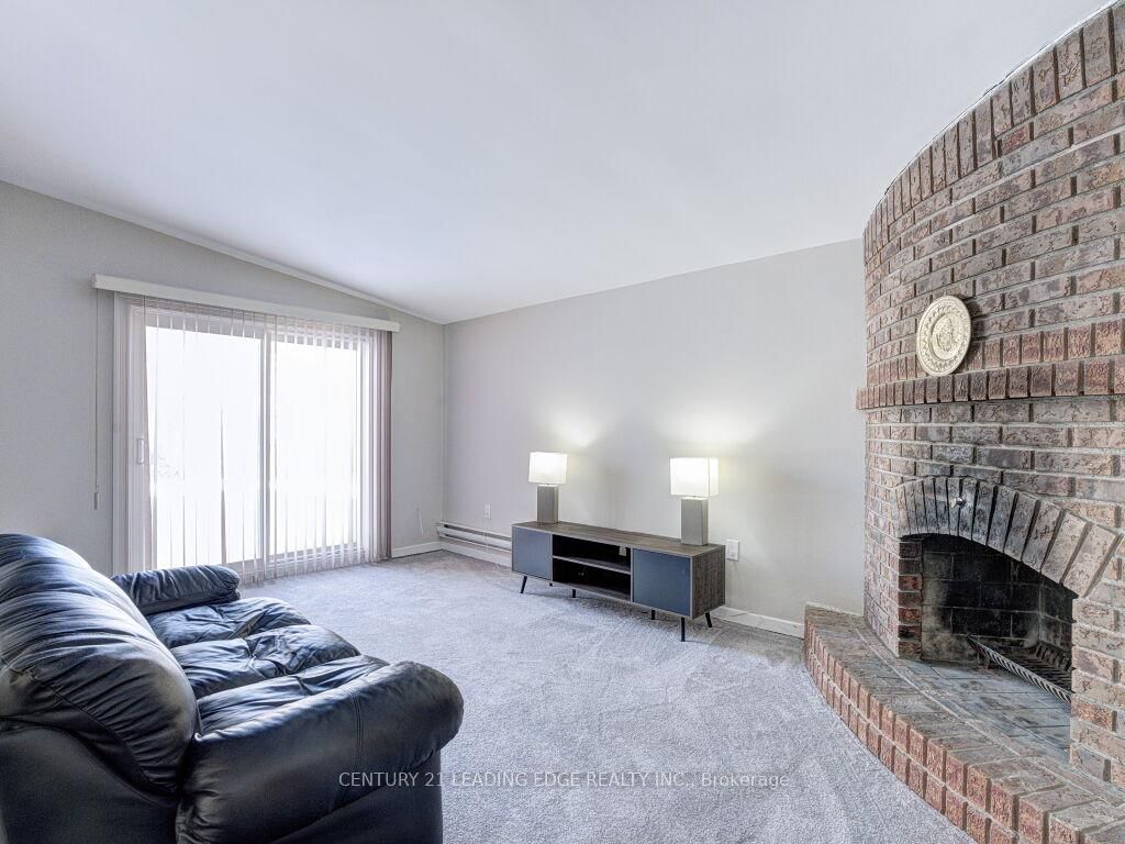 Detached House for sale at 16 Bethley Drive, Toronto, Ontario, M1E 3M7 - West Hill - MLS: E13002308