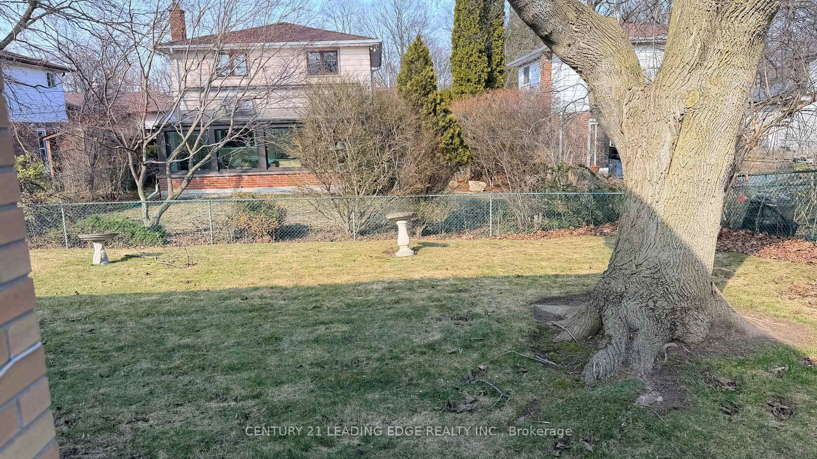 Detached House for sale at 16 Bethley Drive, Toronto, Ontario, M1E 3M7 - West Hill - MLS: E13002308