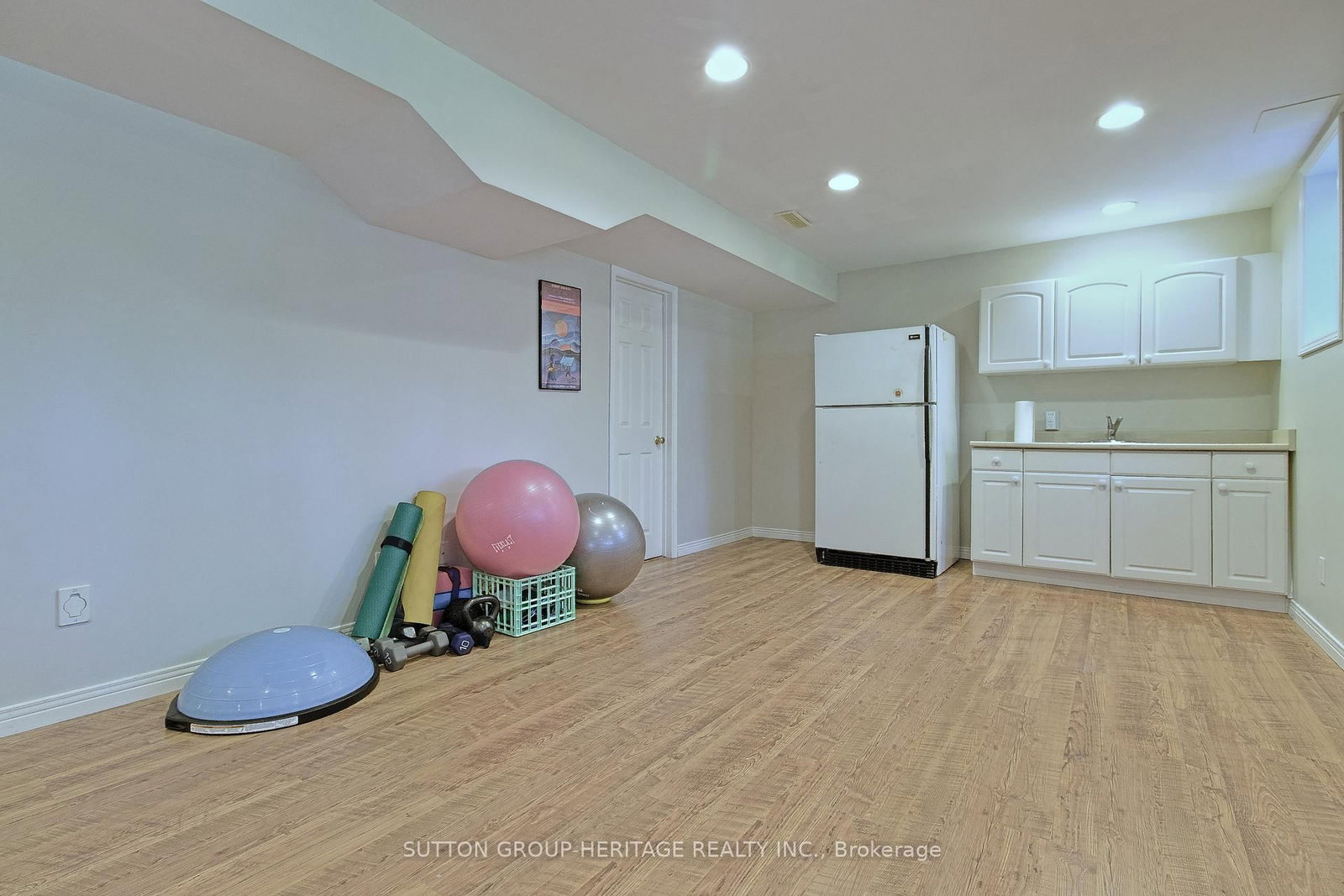 Detached House for sale at 876 Darwin Drive, Pickering, Ontario, L1X 2P8 - Dunbarton - MLS: E13002342