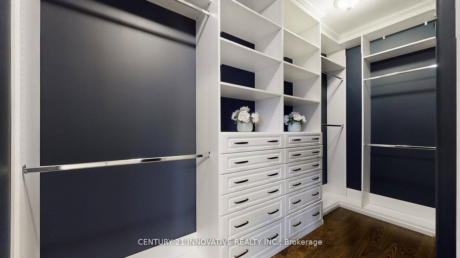 Detached House for sale at 1 Dustan Crescent, Toronto, Ontario, M4J 4G4 - East York - MLS: E13002418