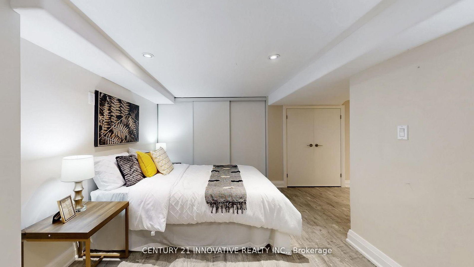 Detached House for sale at 1 Dustan Crescent, Toronto, Ontario, M4J 4G4 - East York - MLS: E13002418