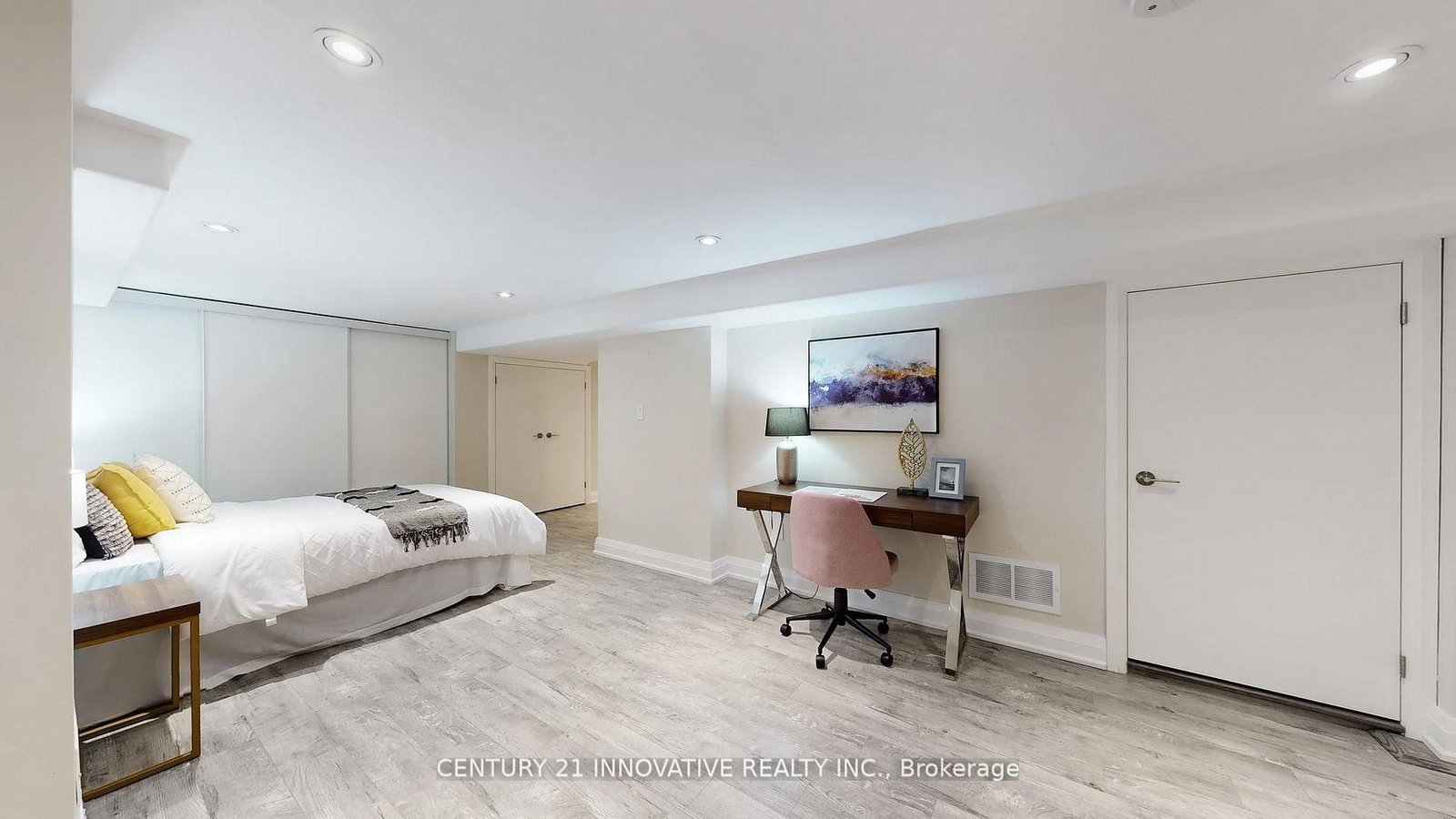 Detached House for sale at 1 Dustan Crescent, Toronto, Ontario, M4J 4G4 - East York - MLS: E13002418