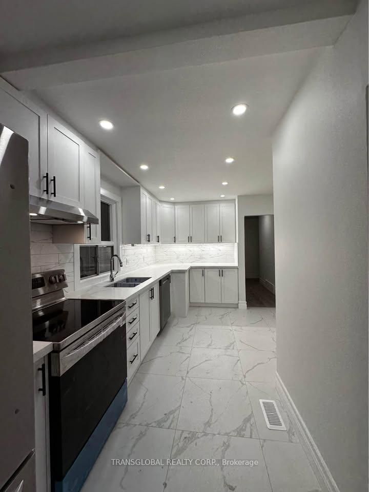 Detached House for sale at 10 Anticosti Drive, Toronto, Ontario, M1J 1V5 - Bendale - MLS: E13002538