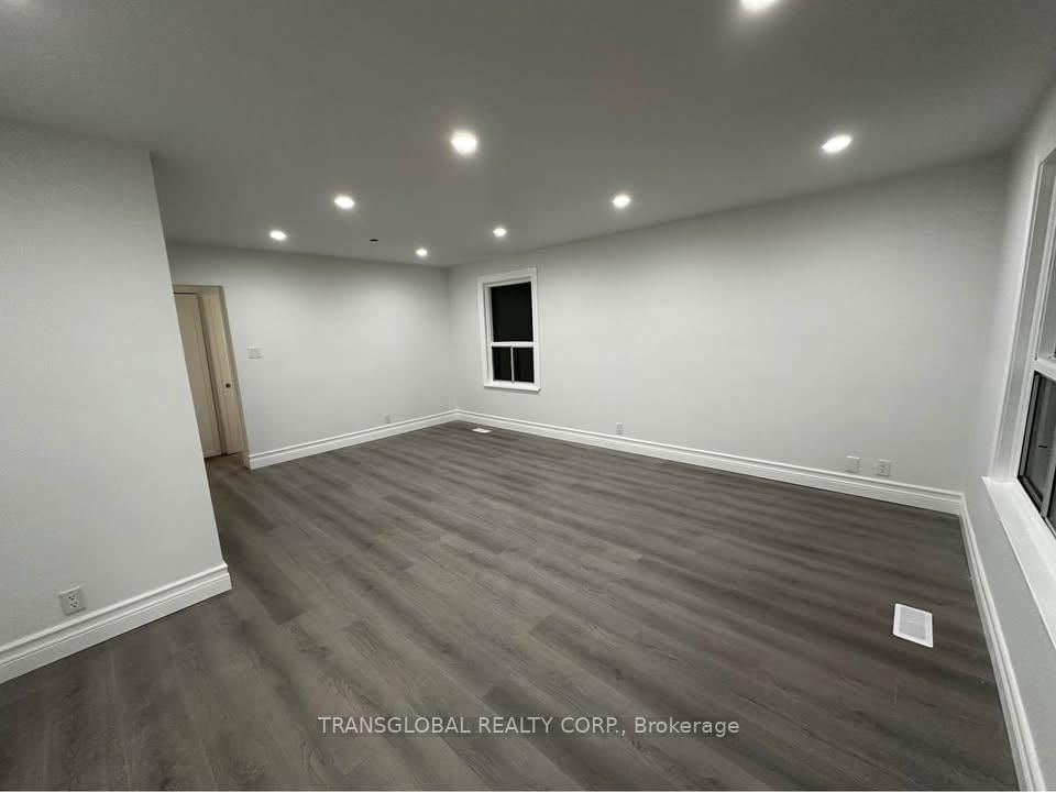 Detached House for sale at 10 Anticosti Drive, Toronto, Ontario, M1J 1V5 - Bendale - MLS: E13002538