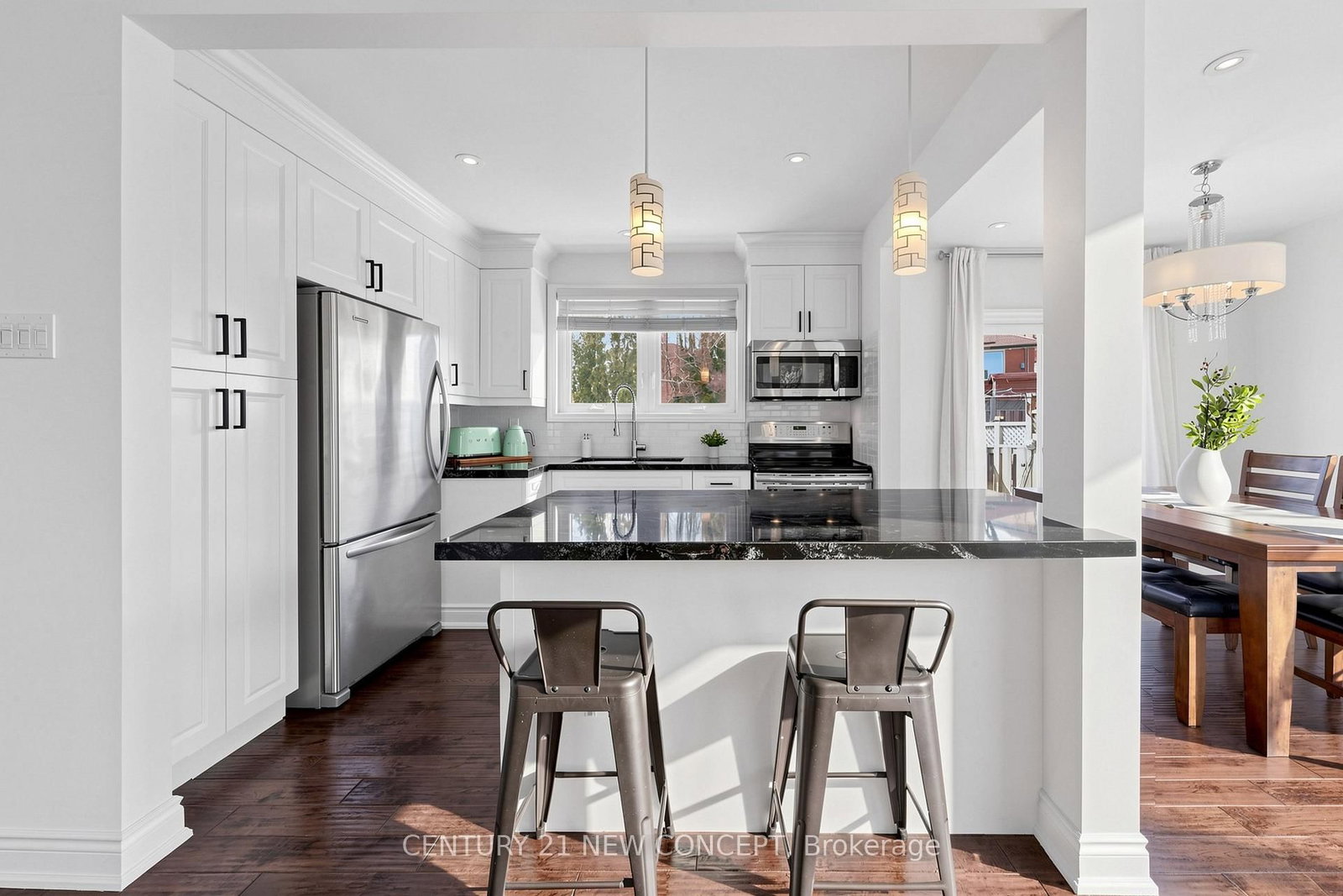 Detached House for sale at 8 Rintella Court, Toronto, Ontario, M1P 3V5 - Bendale - MLS: E13002620