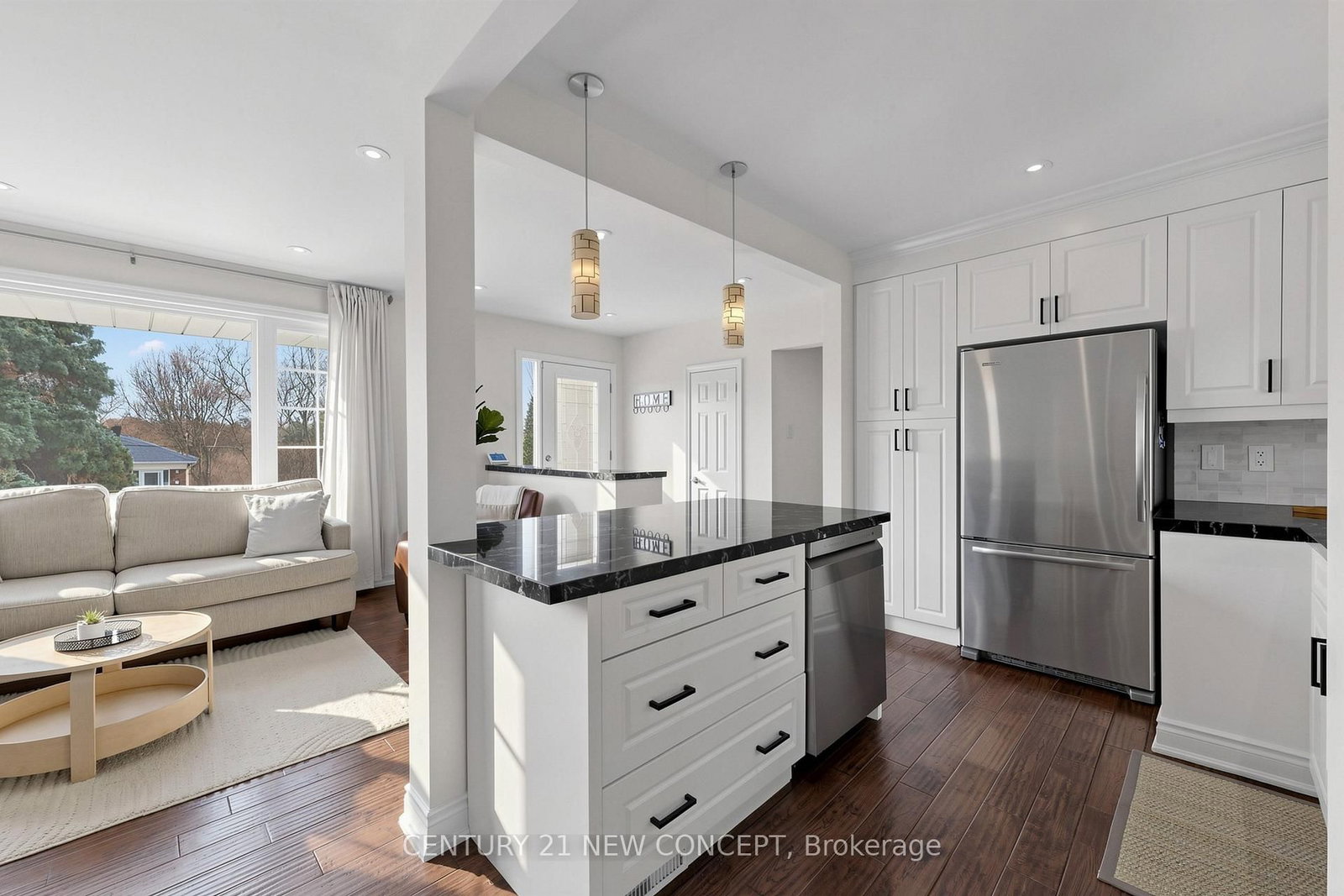 Detached House for sale at 8 Rintella Court, Toronto, Ontario, M1P 3V5 - Bendale - MLS: E13002620