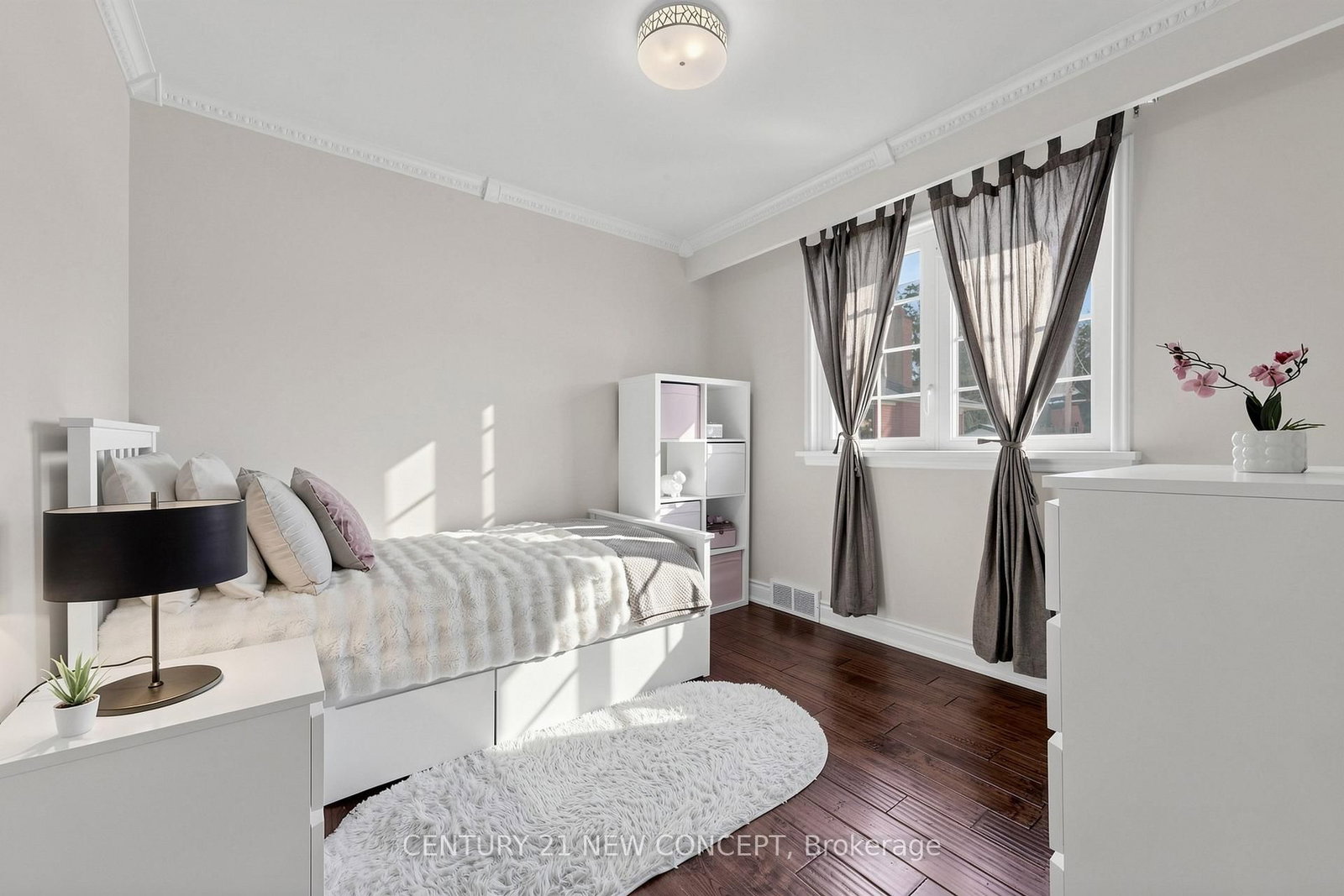 Detached House for sale at 8 Rintella Court, Toronto, Ontario, M1P 3V5 - Bendale - MLS: E13002620