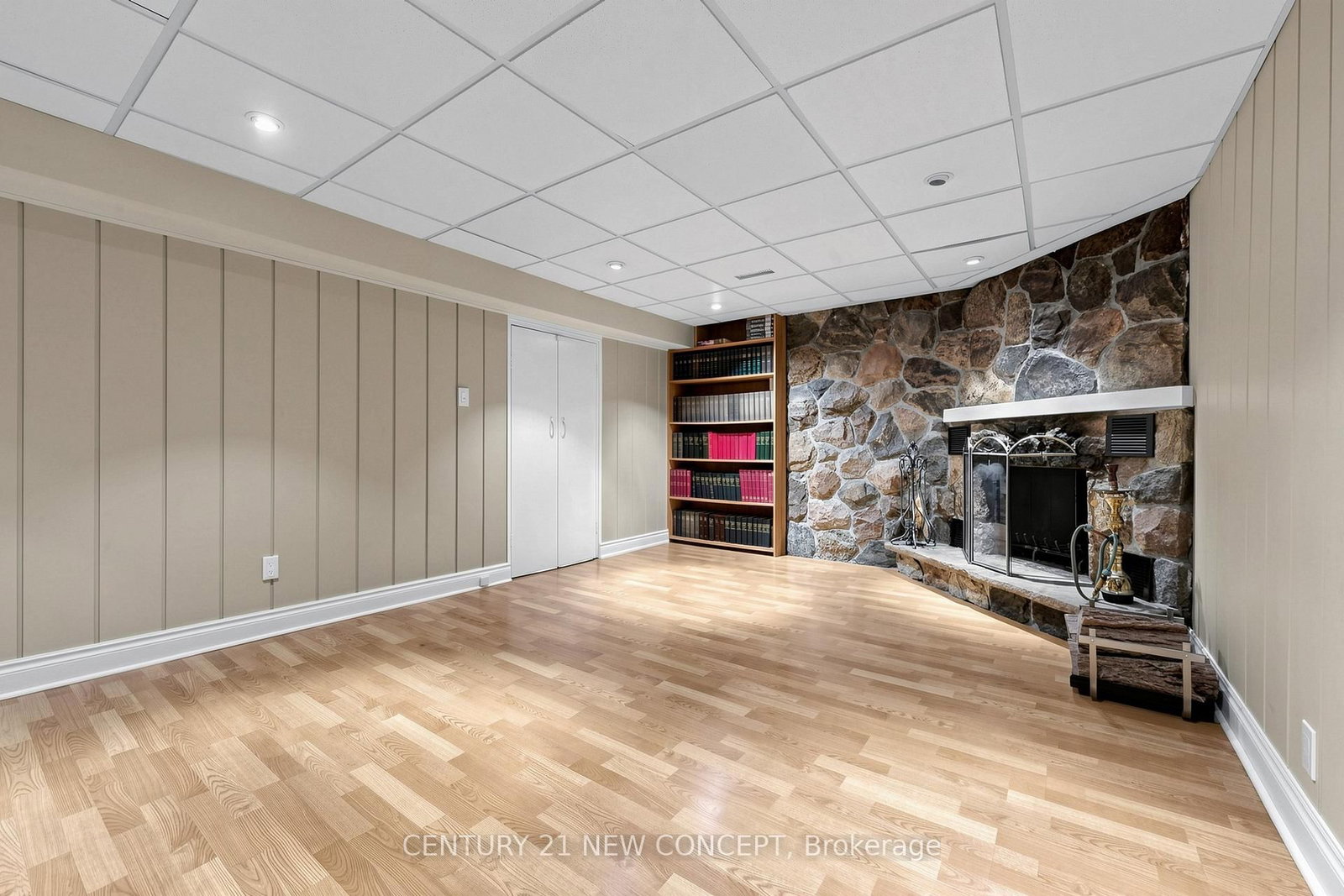 Detached House for sale at 8 Rintella Court, Toronto, Ontario, M1P 3V5 - Bendale - MLS: E13002620