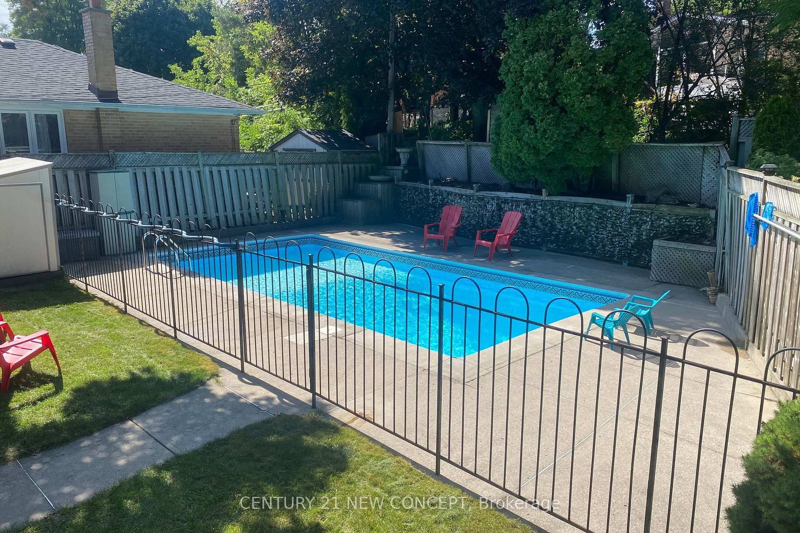 Detached House for sale at 8 Rintella Court, Toronto, Ontario, M1P 3V5 - Bendale - MLS: E13002620