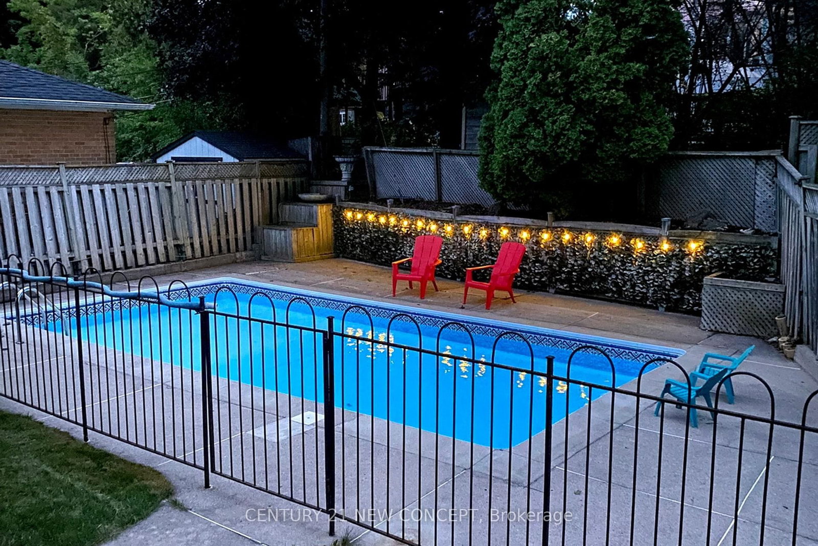 Detached House for sale at 8 Rintella Court, Toronto, Ontario, M1P 3V5 - Bendale - MLS: E13002620