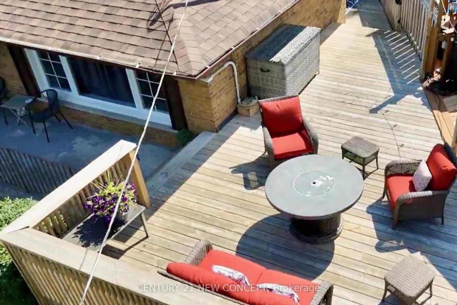 Detached House for sale at 8 Rintella Court, Toronto, Ontario, M1P 3V5 - Bendale - MLS: E13002620