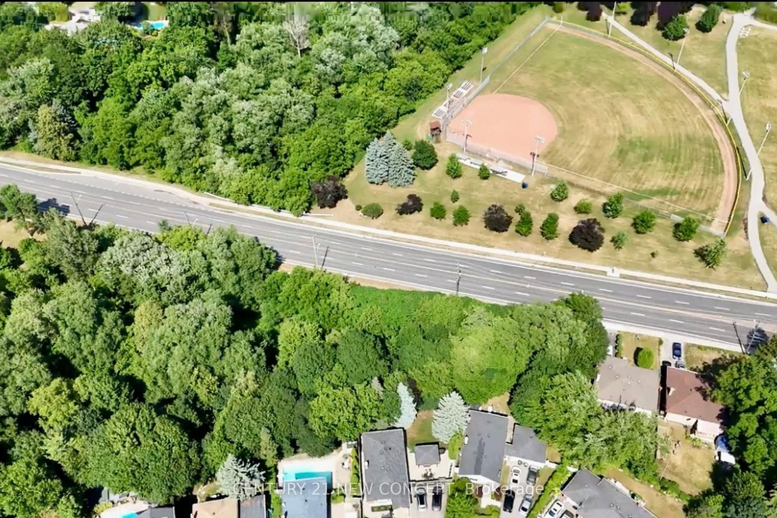 Detached House for sale at 8 Rintella Court, Toronto, Ontario, M1P 3V5 - Bendale - MLS: E13002620