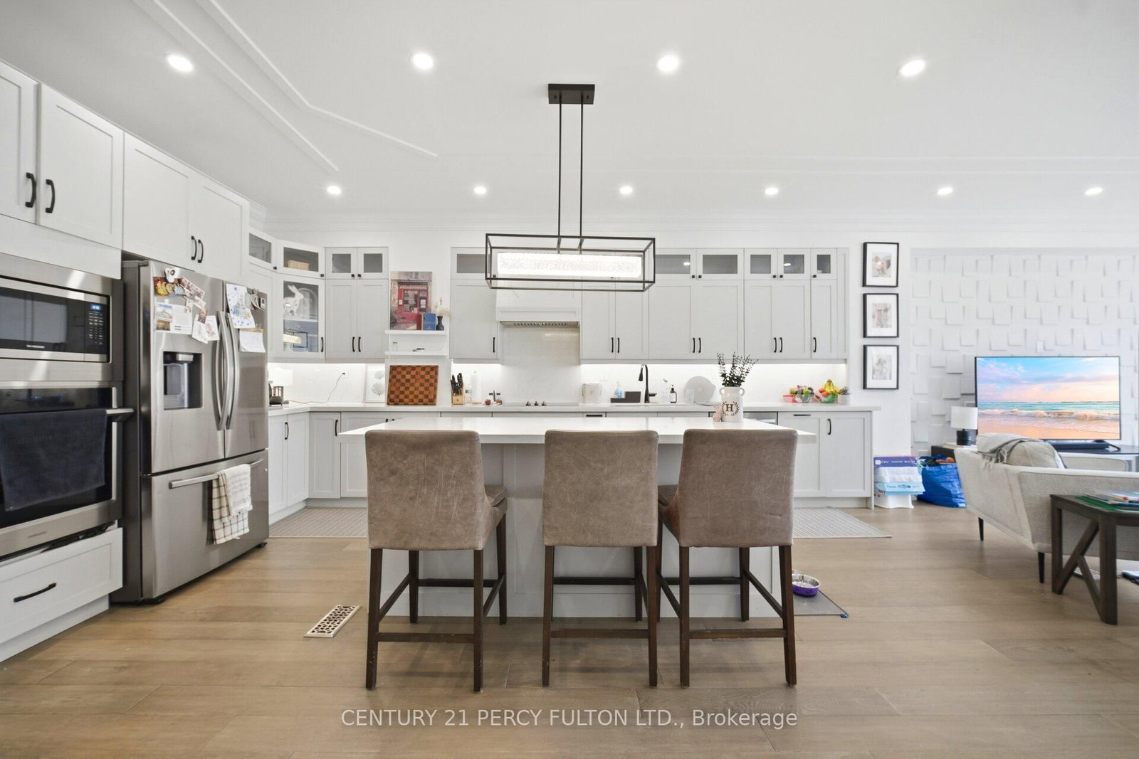 Detached House for sale at 195 Danforth Road, Toronto, Ontario, M1L 3X1 - Oakridge - MLS: E13002712