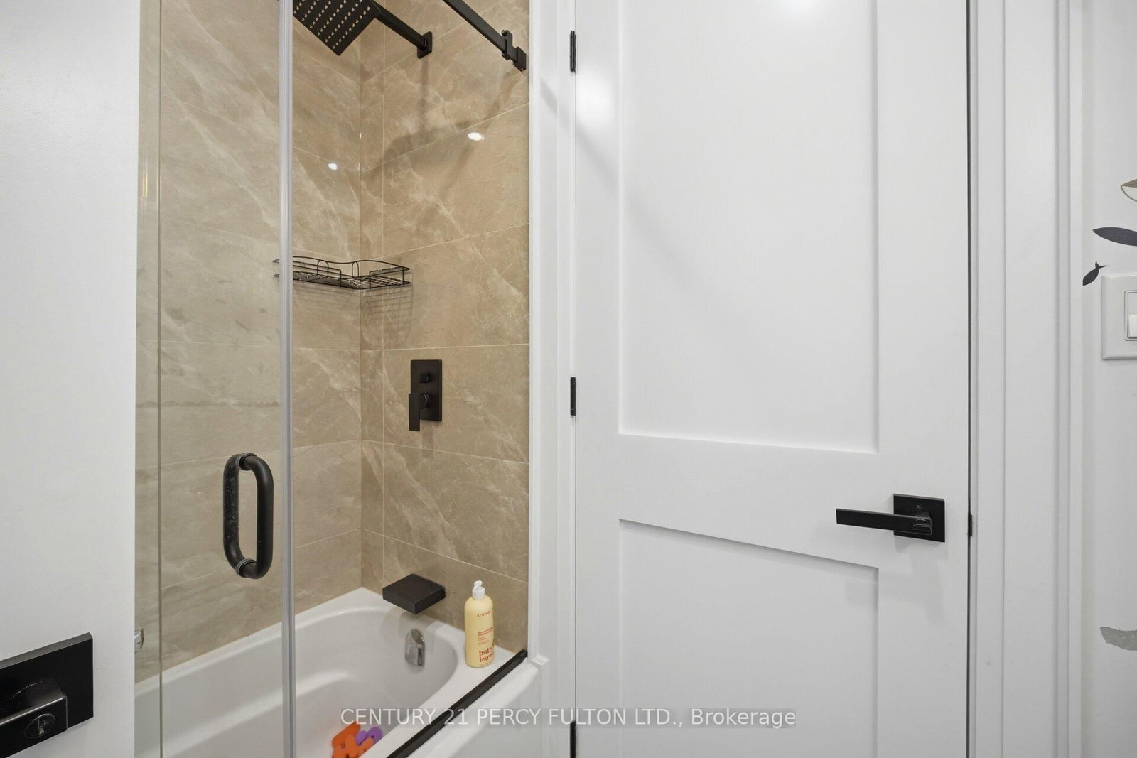 Detached House for sale at 195 Danforth Road, Toronto, Ontario, M1L 3X1 - Oakridge - MLS: E13002712