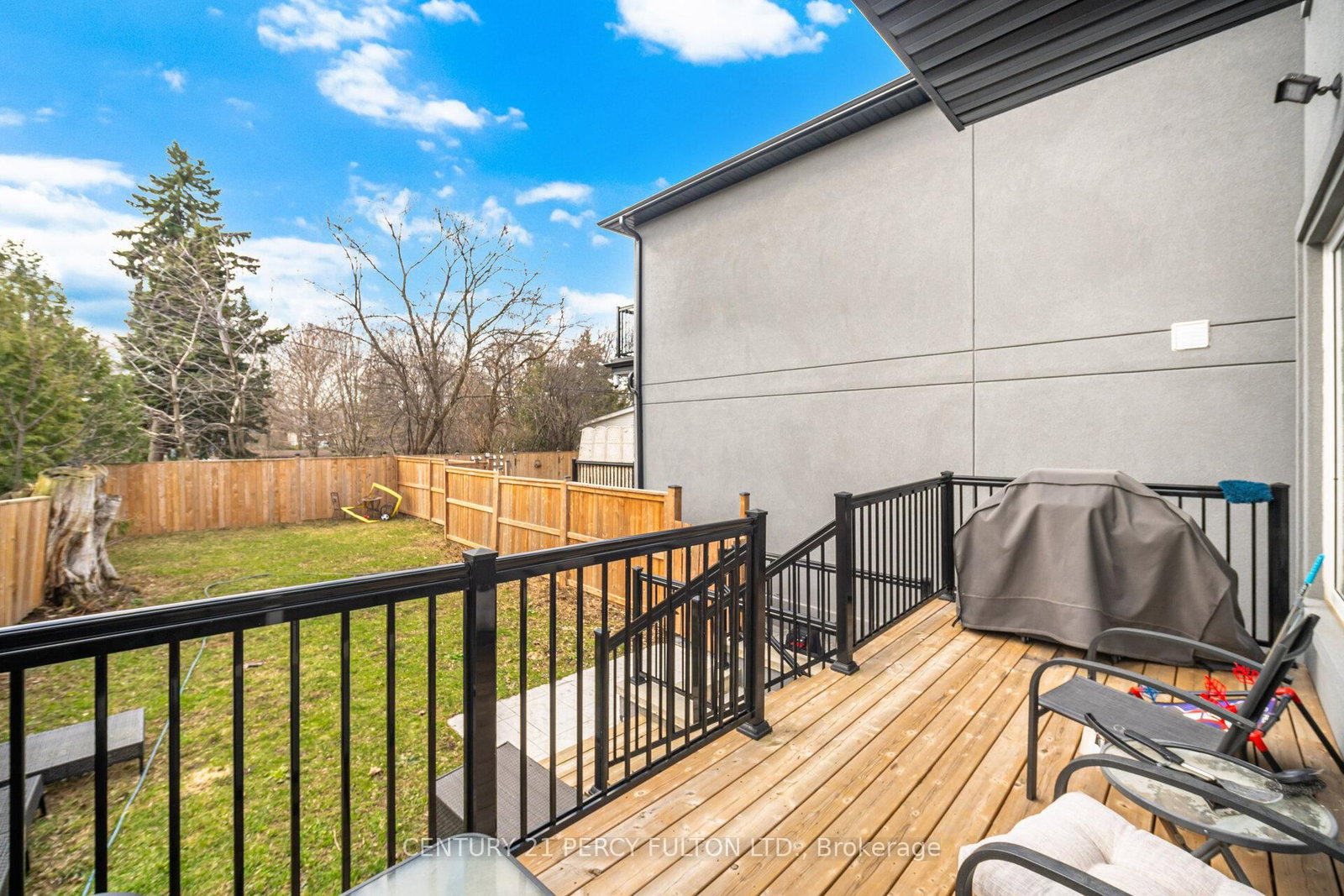 Detached House for sale at 195 Danforth Road, Toronto, Ontario, M1L 3X1 - Oakridge - MLS: E13002712