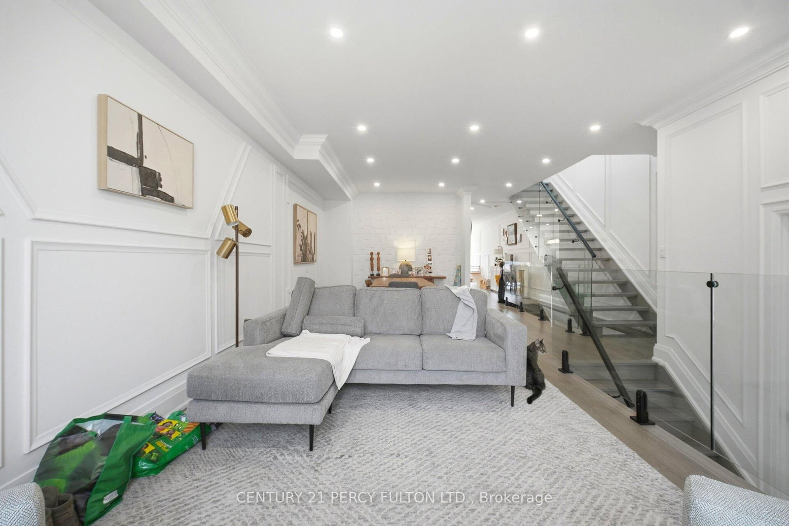 Detached House for sale at 195 Danforth Road, Toronto, Ontario, M1L 3X1 - Oakridge - MLS: E13002712