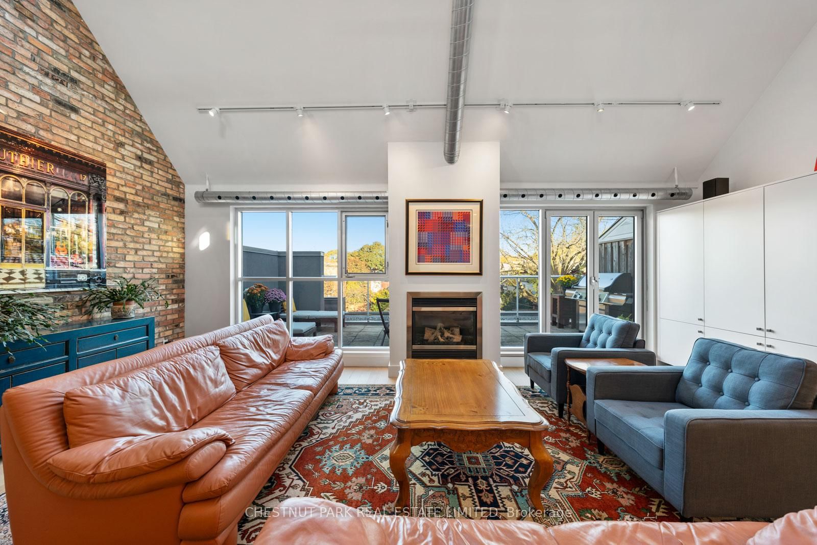 1852 Queen Street E, Unit 304 - Photo 10