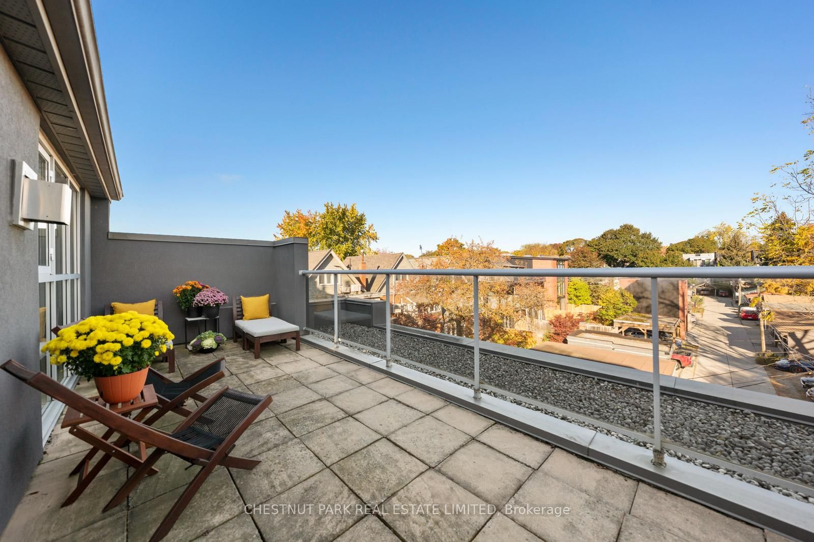 1852 Queen Street E, Unit 304 - Photo 12