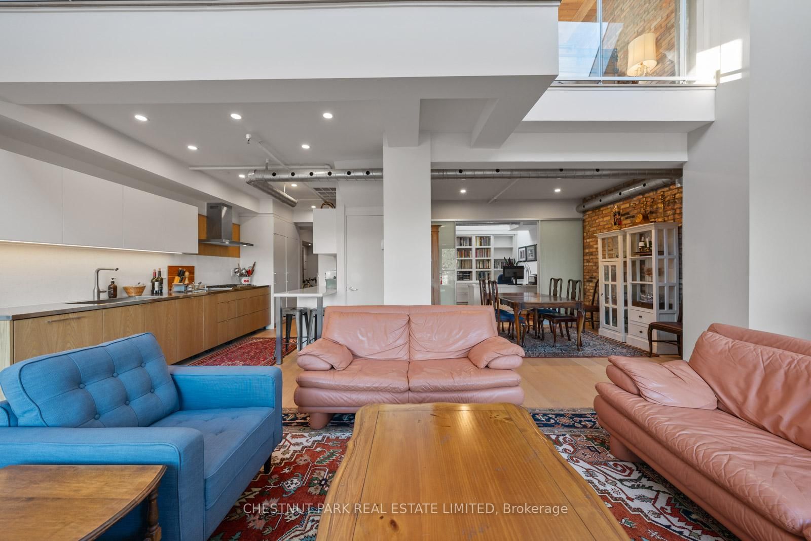 1852 Queen Street E, Unit 304 - Photo 17