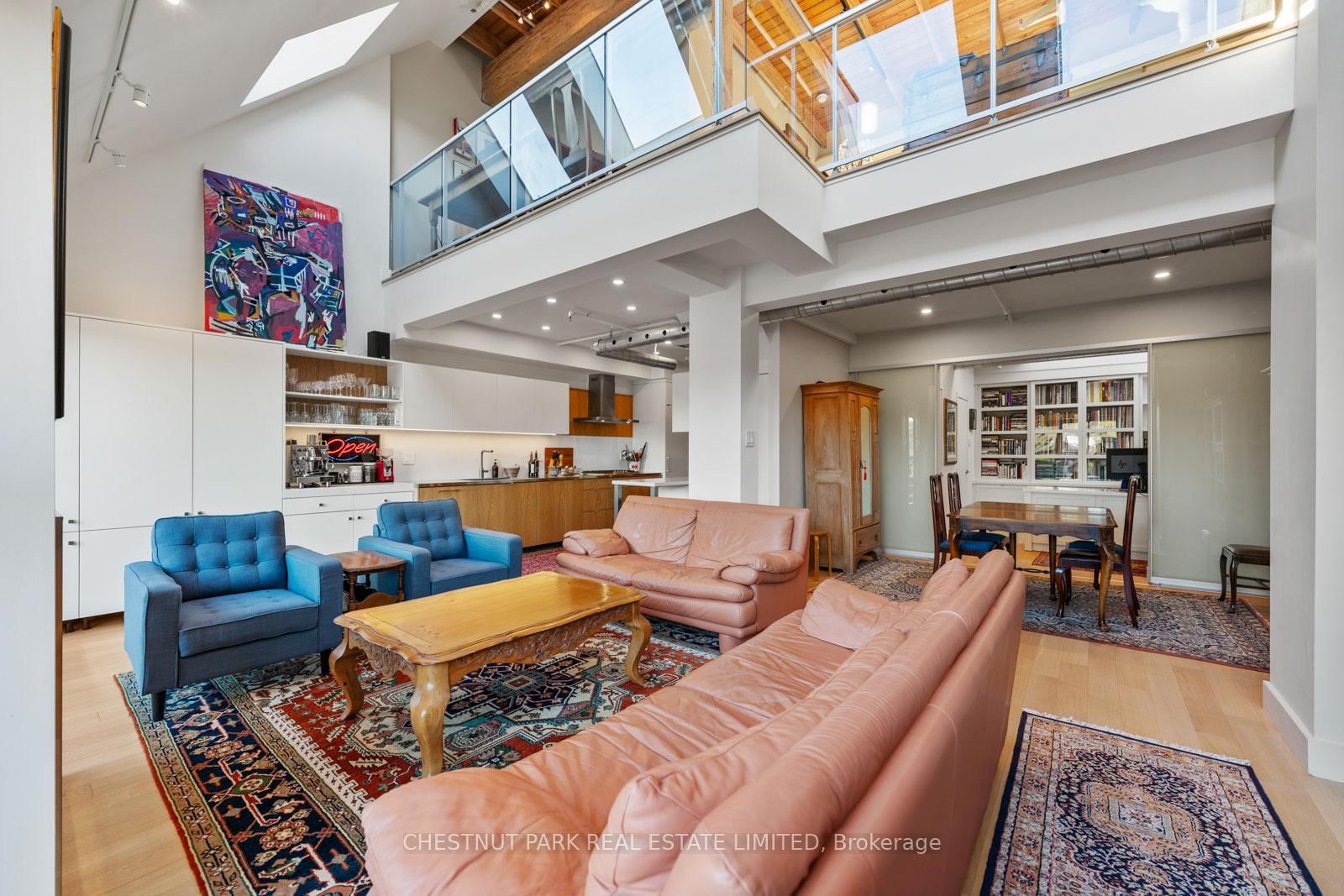 1852 Queen Street E, Unit 304 - Photo 18