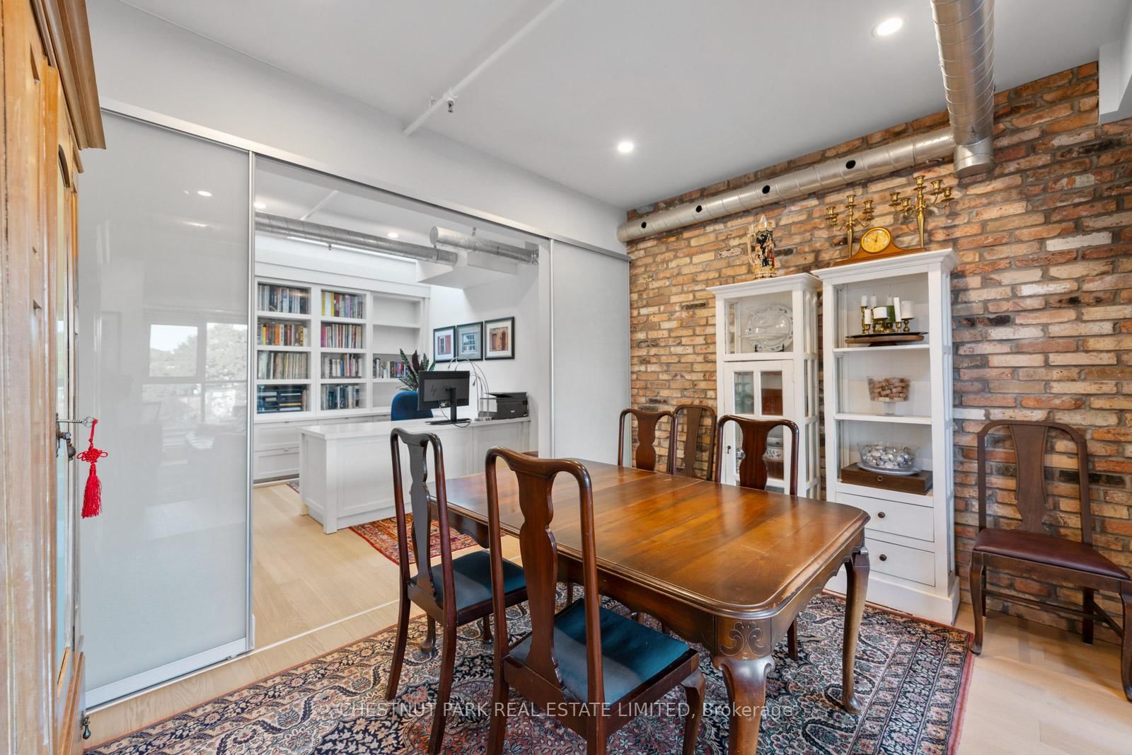 1852 Queen Street E, Unit 304 - Photo 19