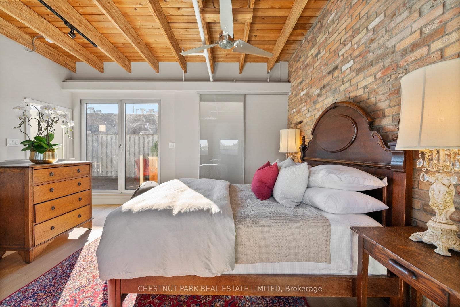 1852 Queen Street E, Unit 304 - Photo 32