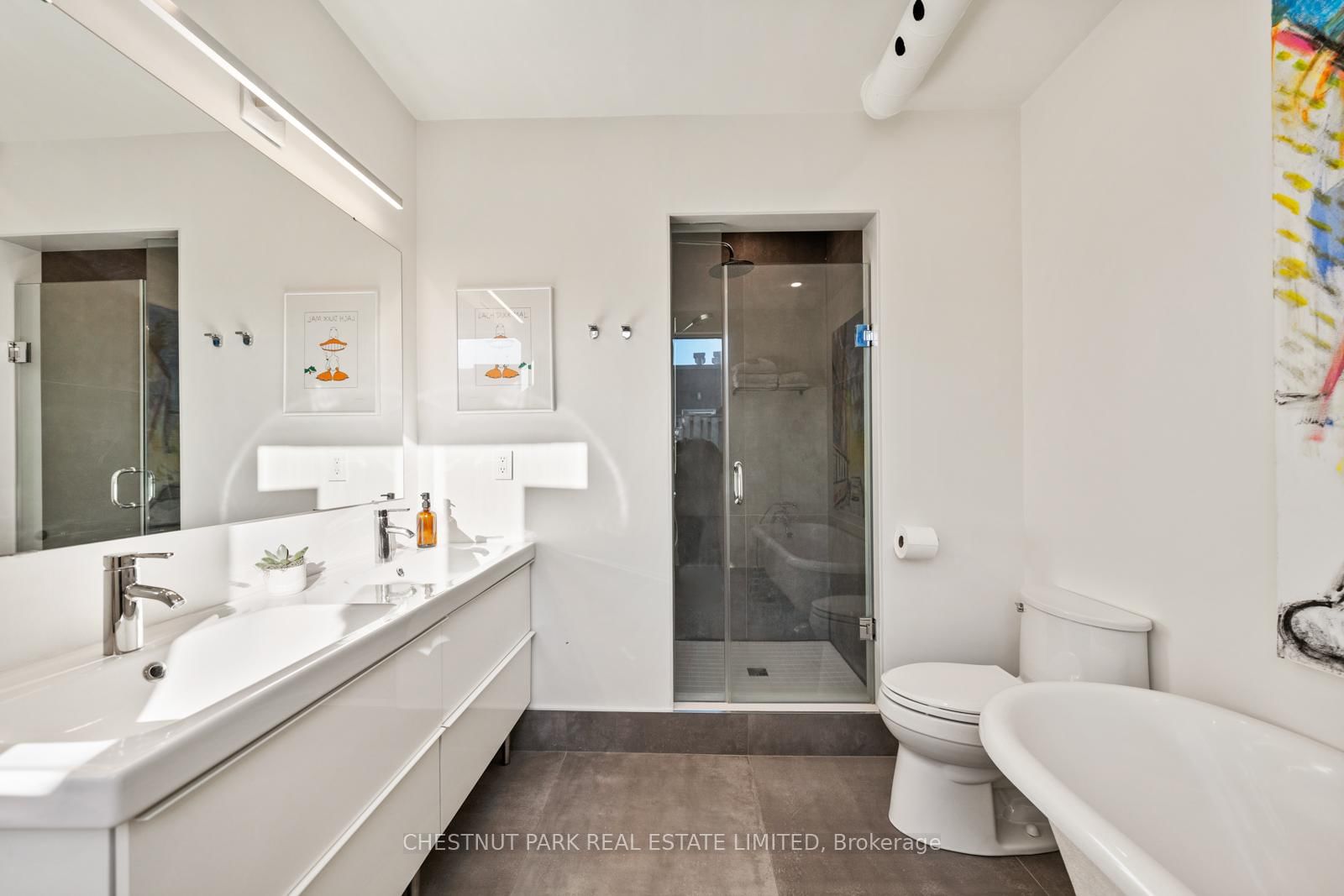 1852 Queen Street E, Unit 304 - Photo 35