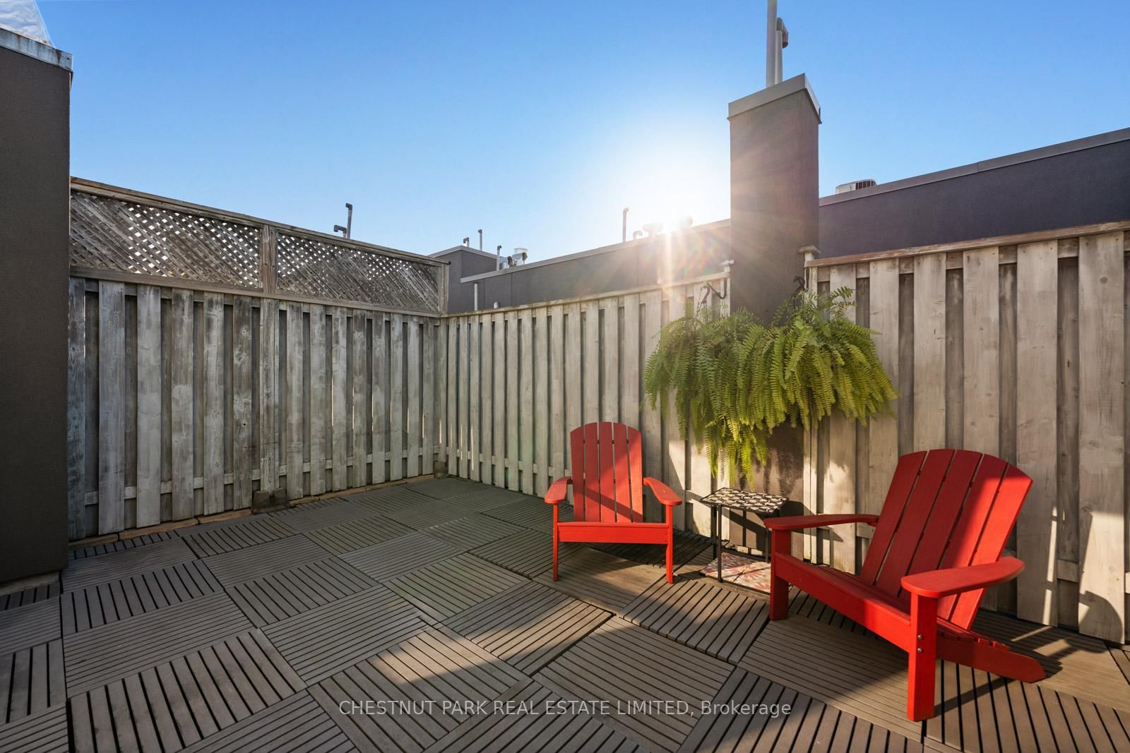 1852 Queen Street E, Unit 304 - Photo 37