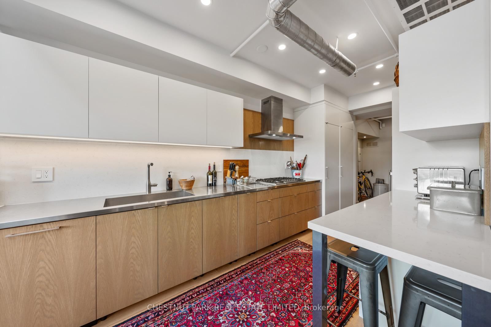 1852 Queen Street E, Unit 304 - Photo 8