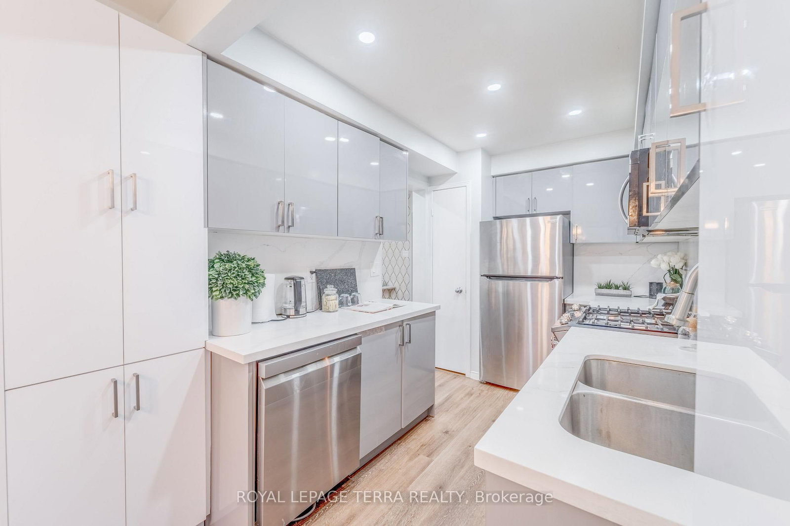 15 Heaver Drive - Photo 11