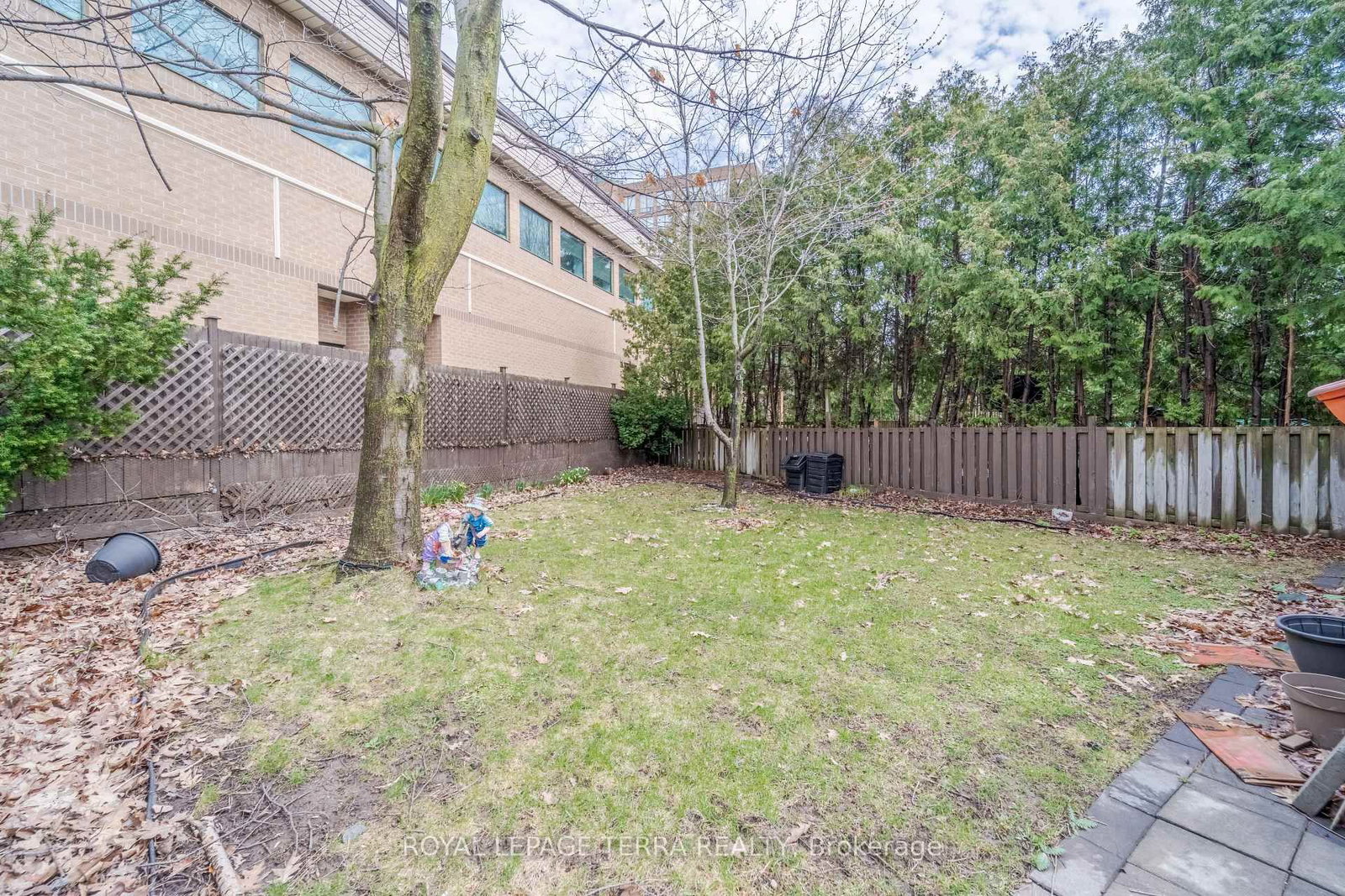 15 Heaver Drive - Photo 32