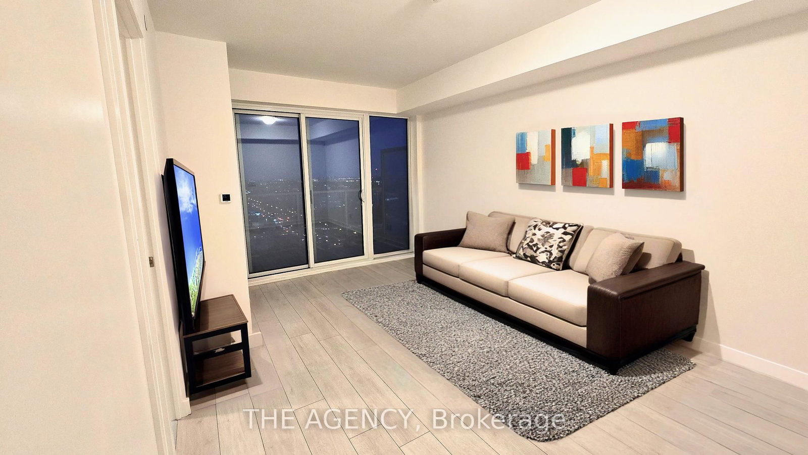 2033 Kennedy Road, Unit 2709 - Photo 16