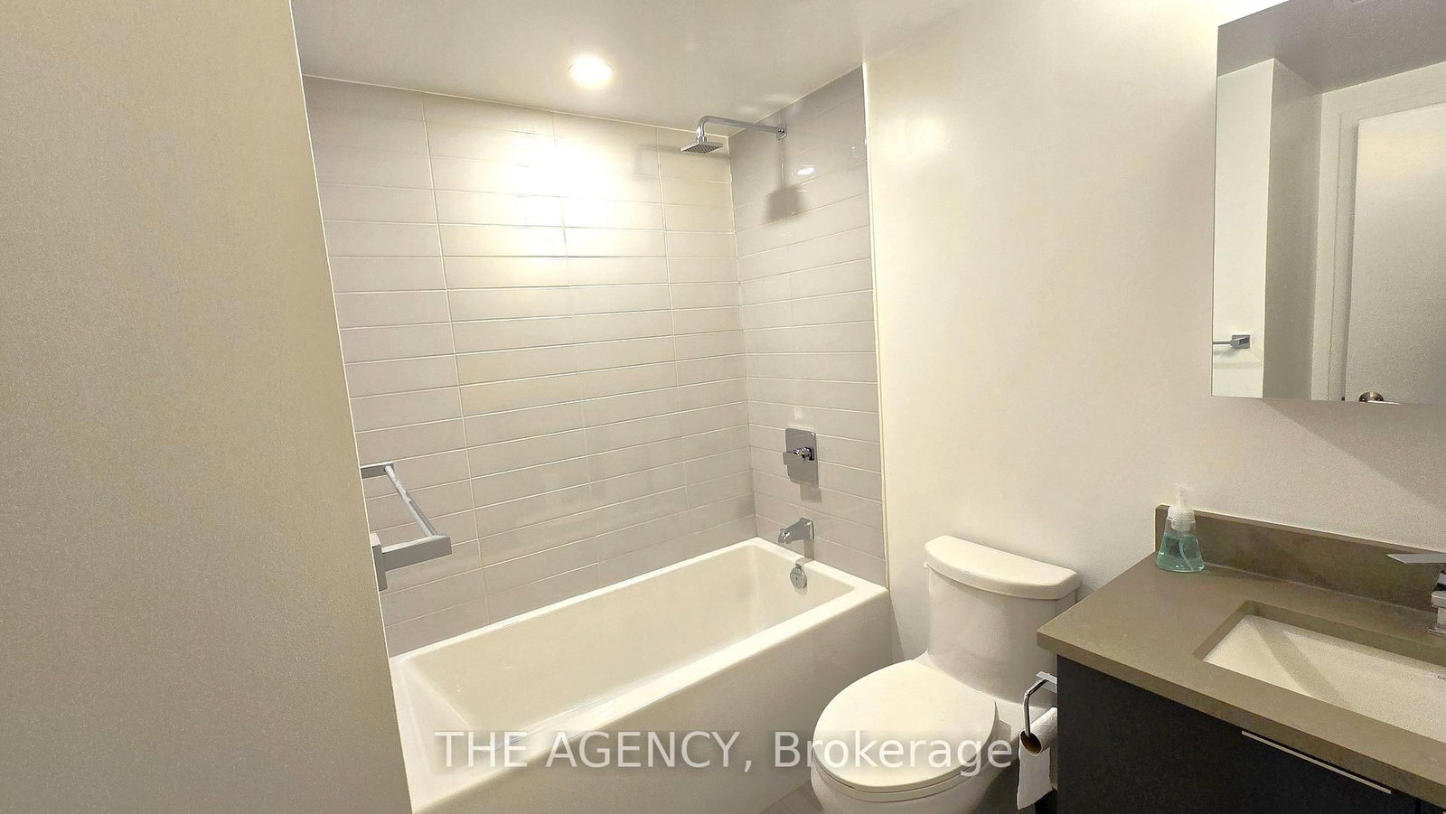2033 Kennedy Road, Unit 2709 - Photo 18