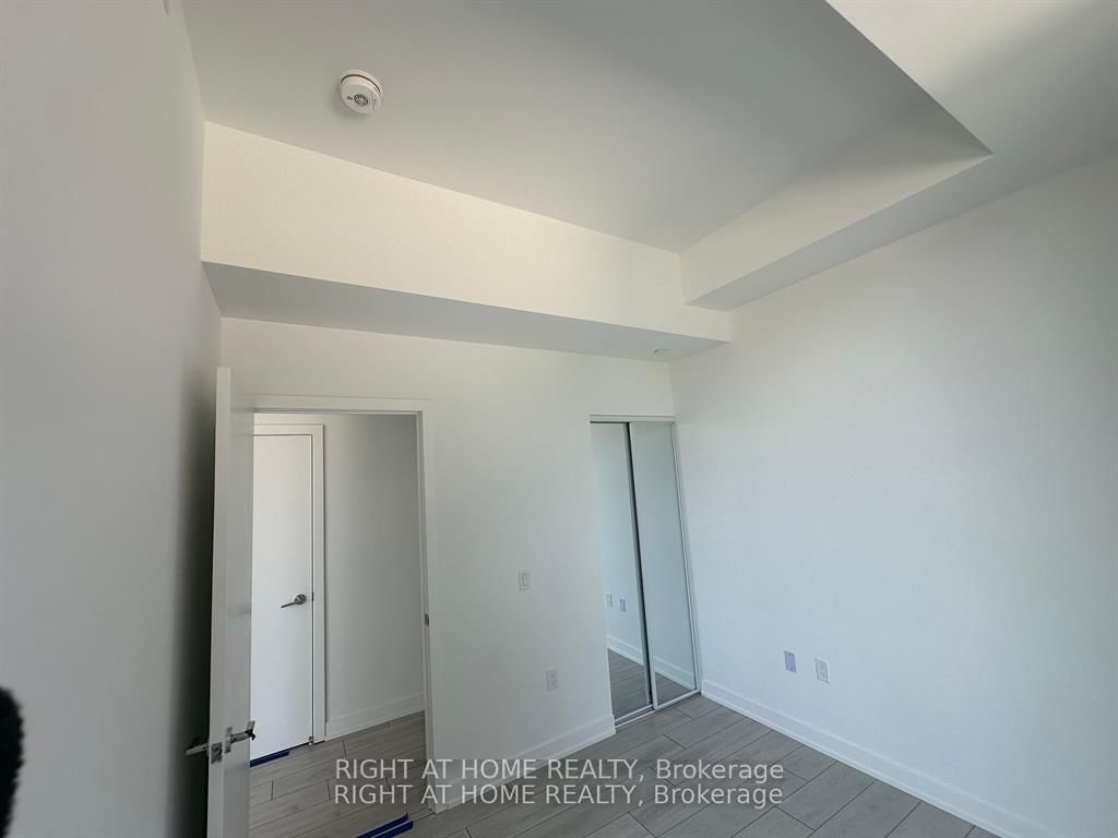 1608 Charles Street, Unit 184 F - Photo 14