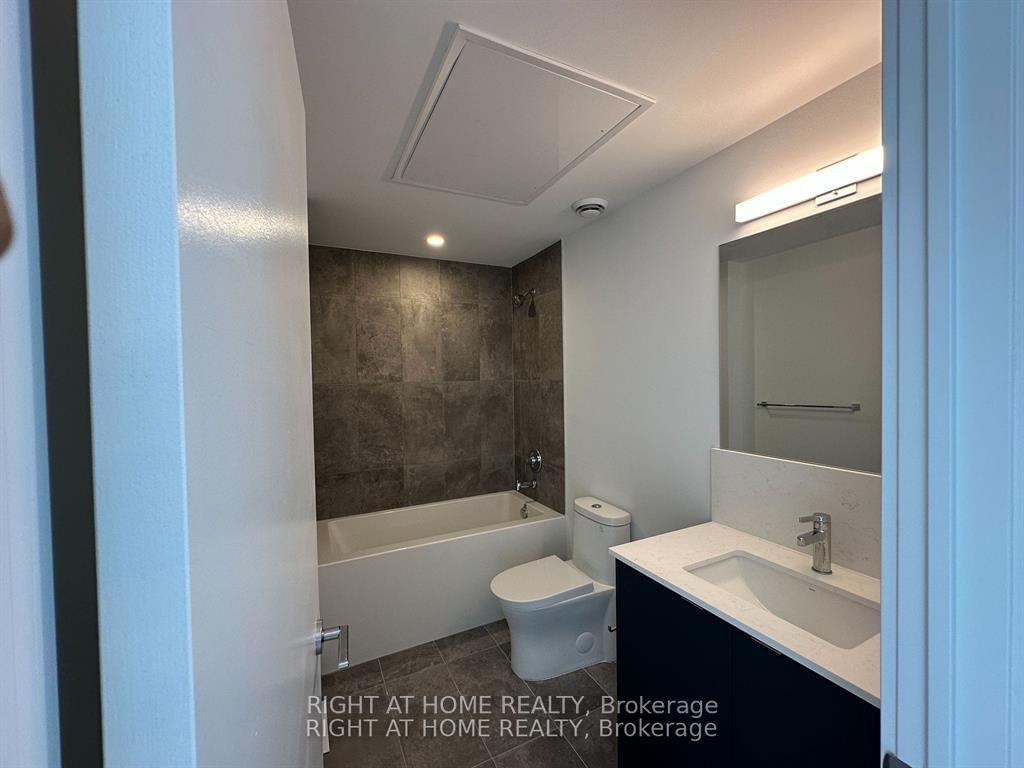 1608 Charles Street, Unit 184 F - Photo 24