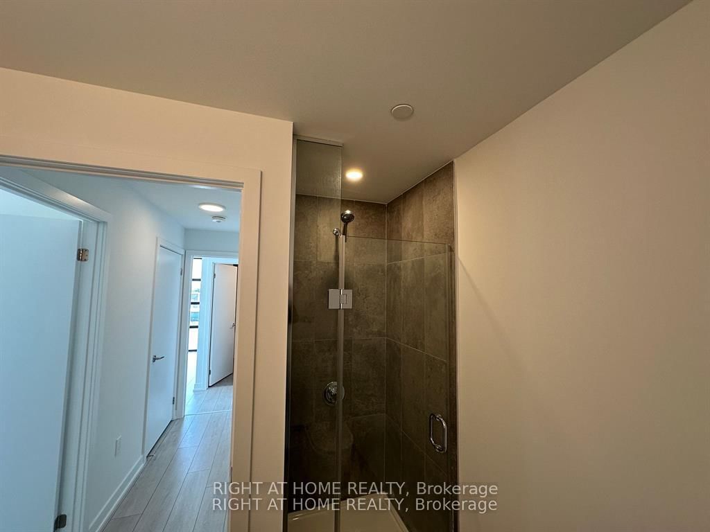 1608 Charles Street, Unit 184 F - Photo 26