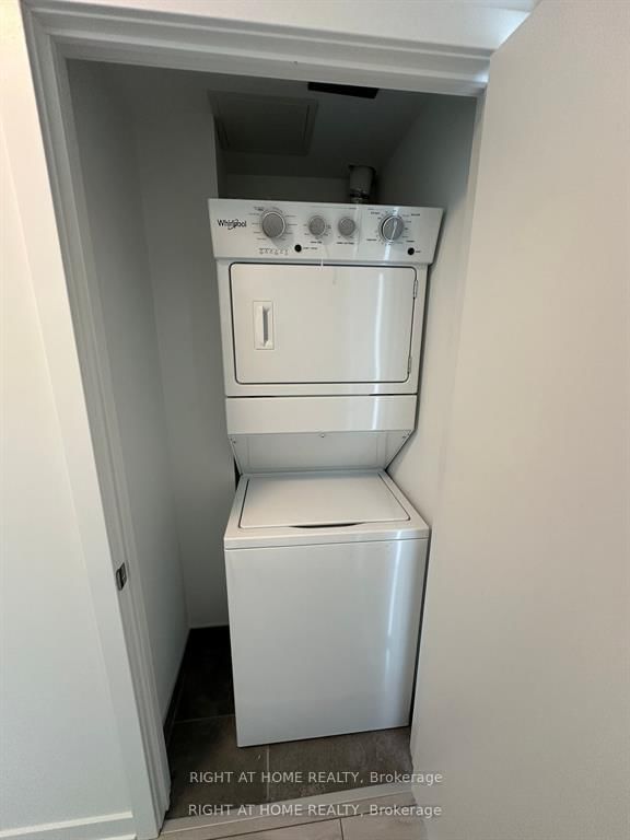 1608 Charles Street, Unit 184 F - Photo 28