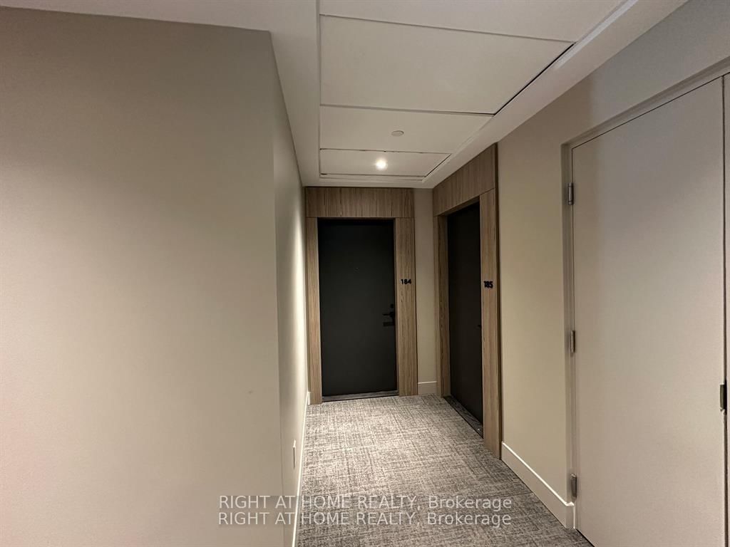 1608 Charles Street, Unit 184 F - Photo 4